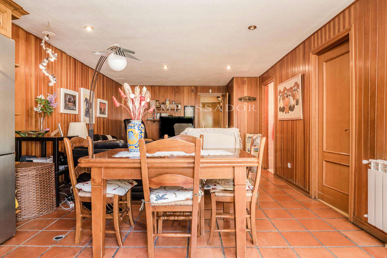 Ambassador. Referencia C19247.Página 4.