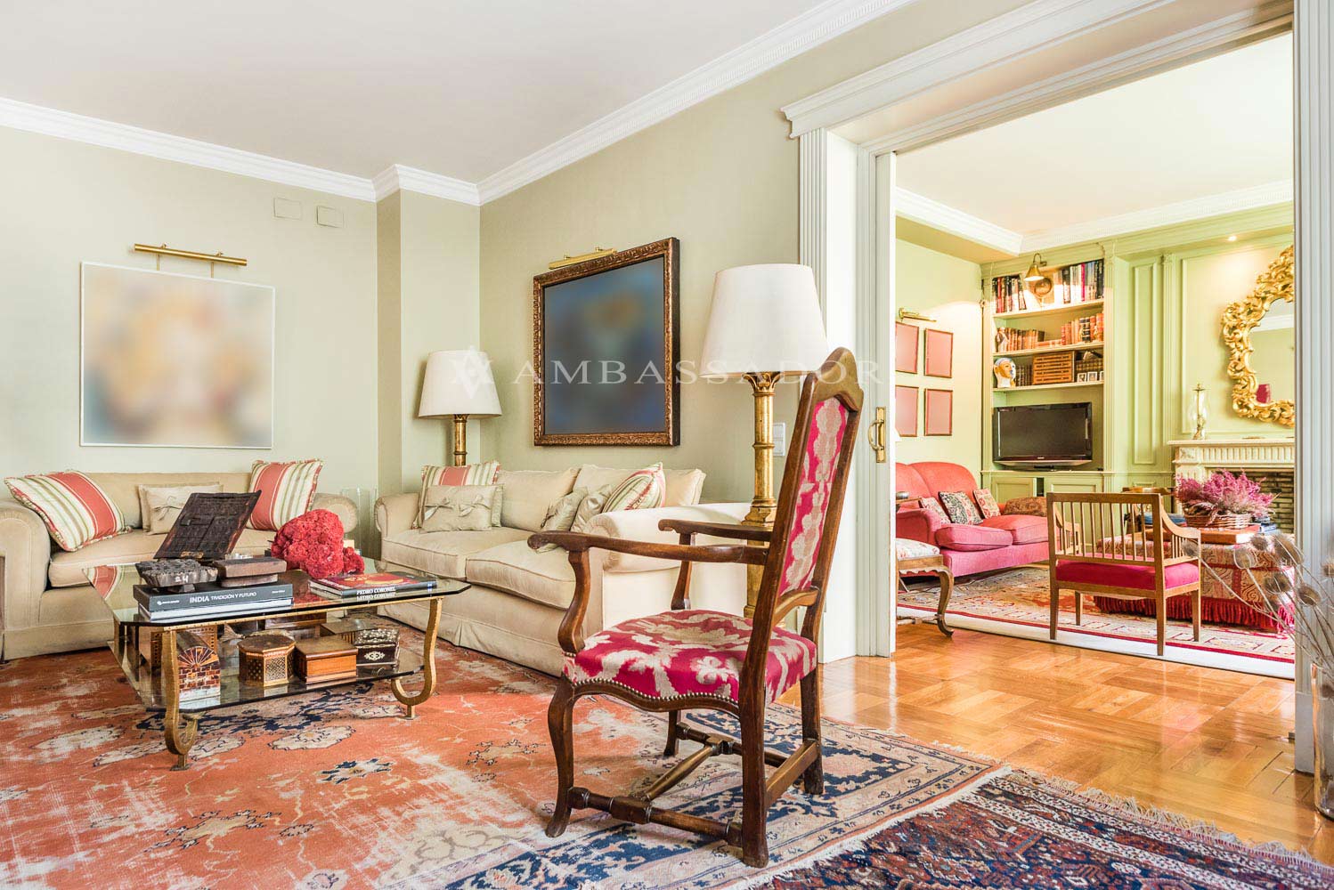 Ambassador. Referencia P18608.Página 1.